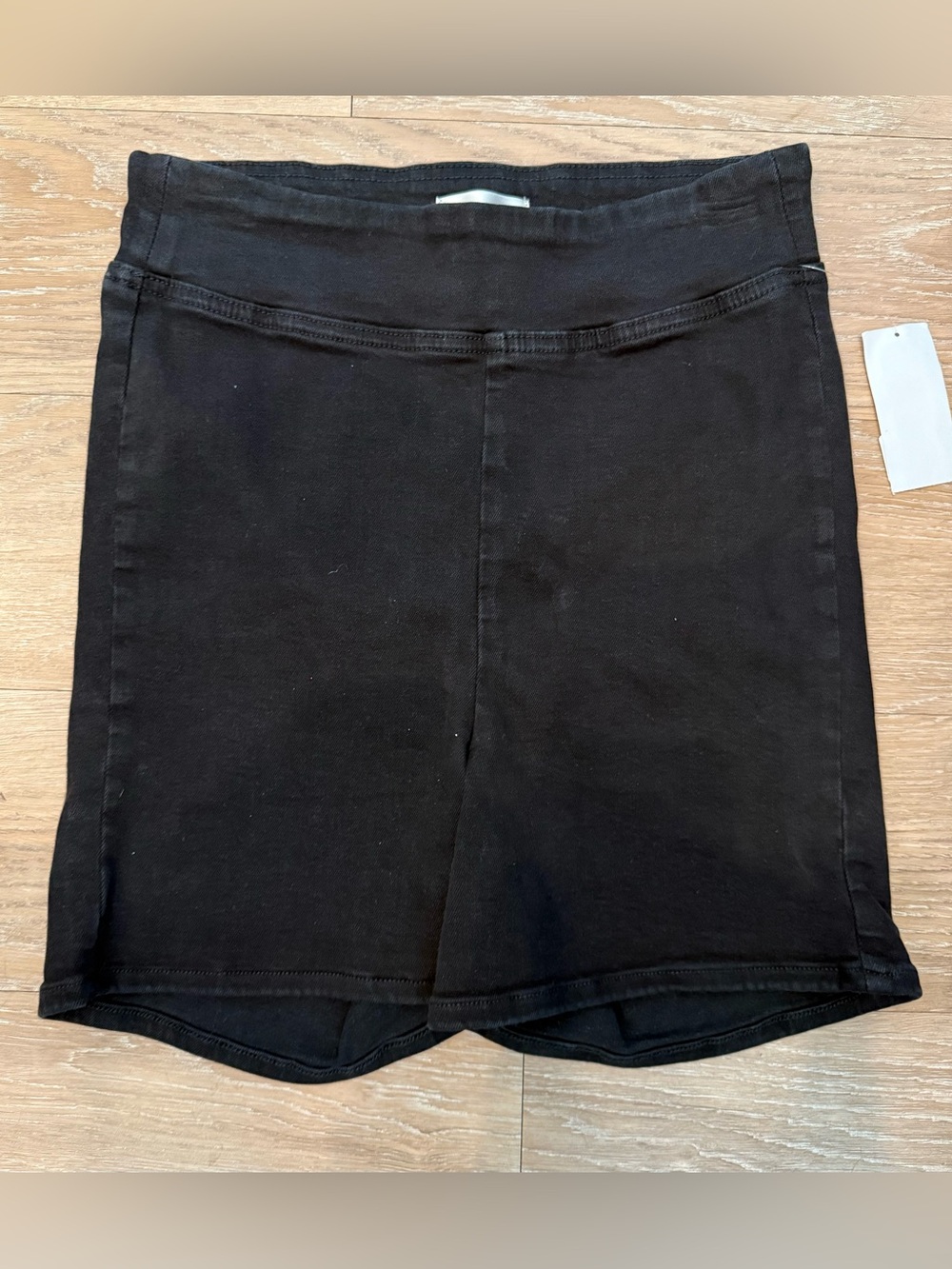 NWT FRAME Black High-Waist Jegging Bike Shorts Size 2